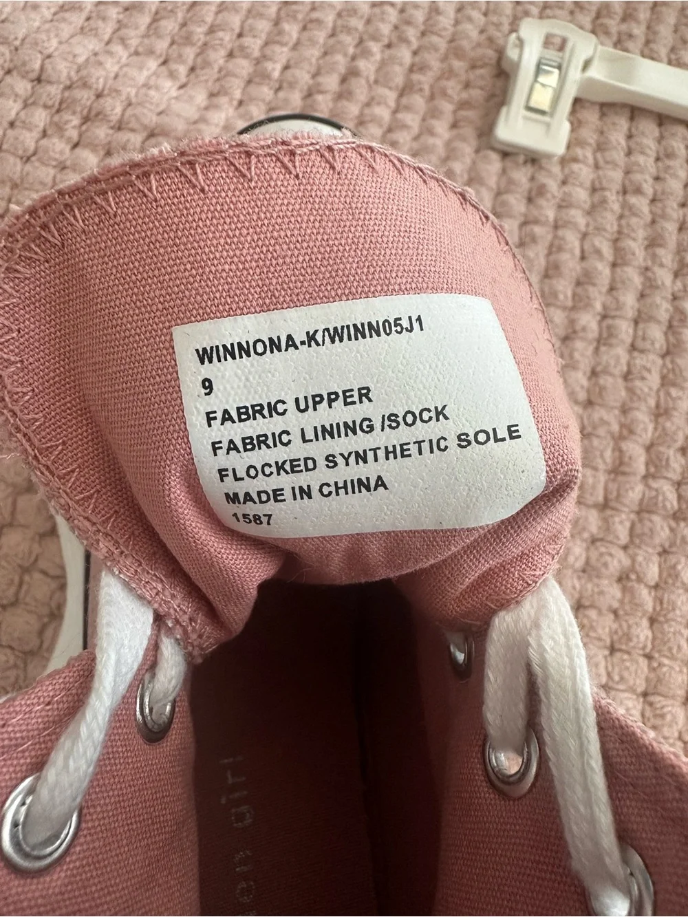 High-Top Platform Sneakers - Pink